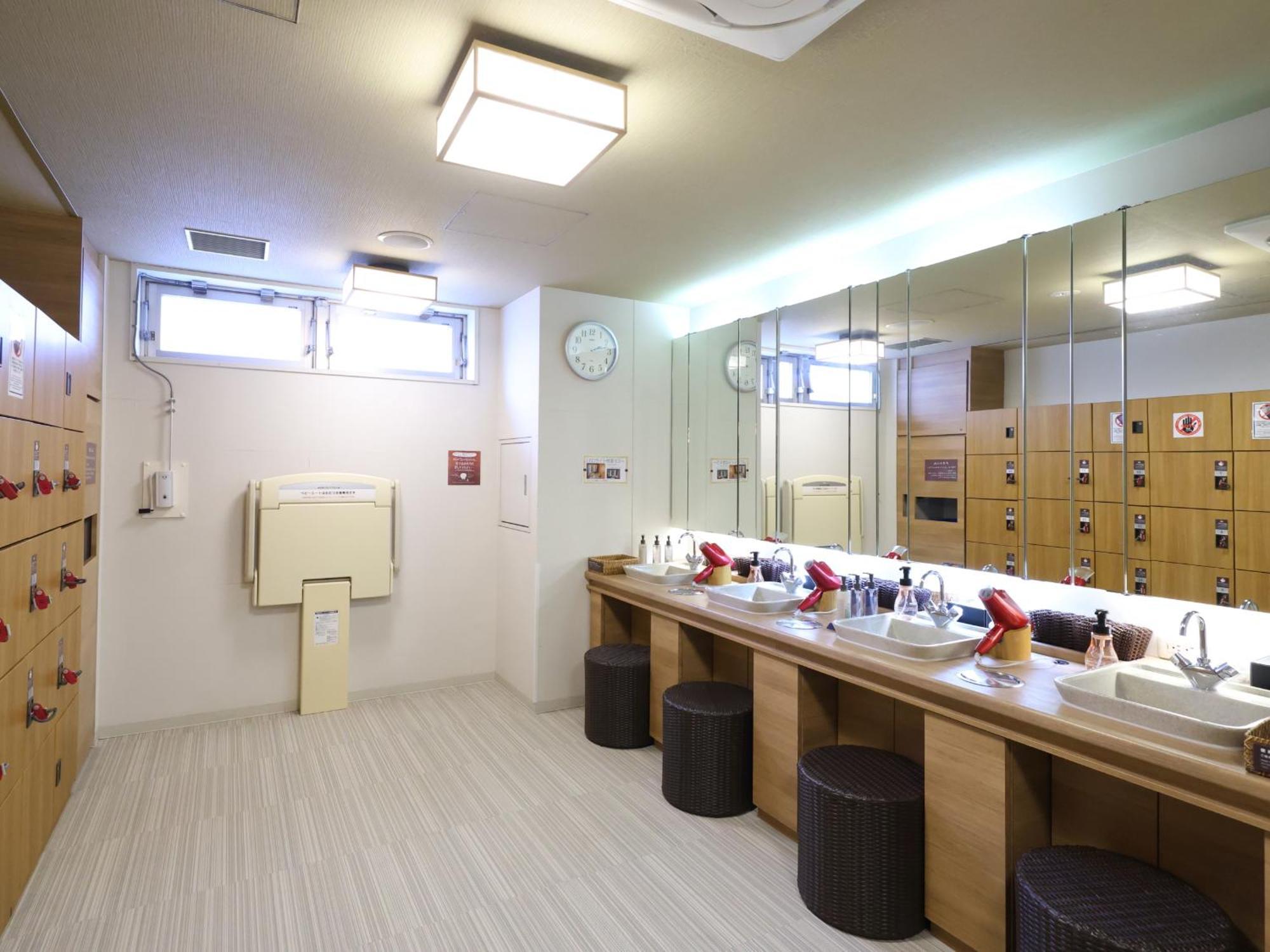 ドーミーイン津 津市 エクステリア 写真
